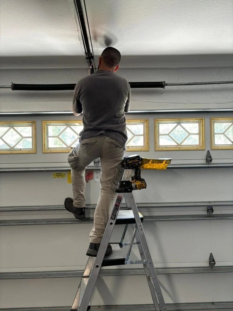Garage door repair work, gallery photo 12
